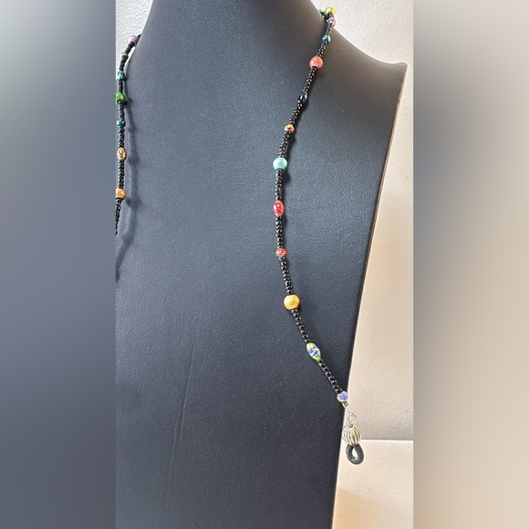 Beaded Airpods Chain, Eyeglass Chain, Facemask Strap Holder - Picture 4 of 4
